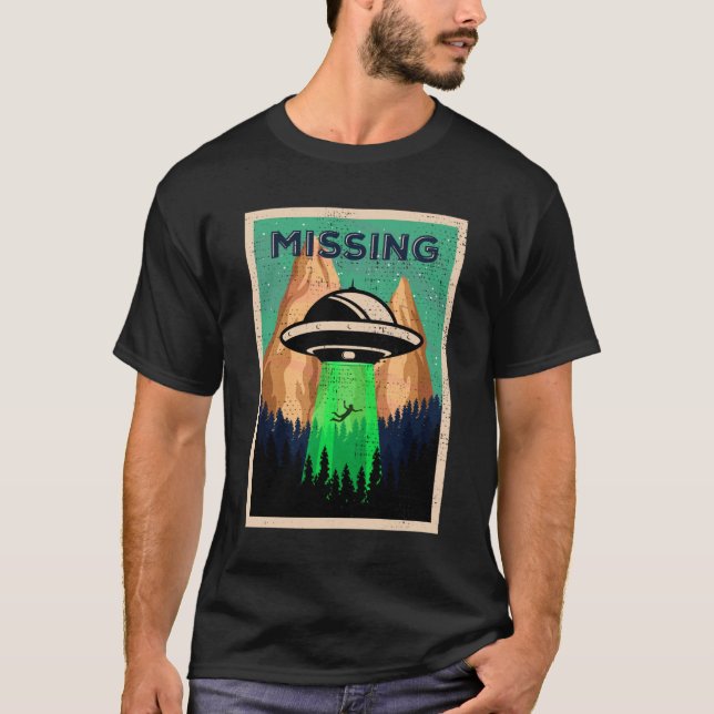 Alien Spaceship UFOs Abduction Missing Funny Retro T-Shirt (Front)