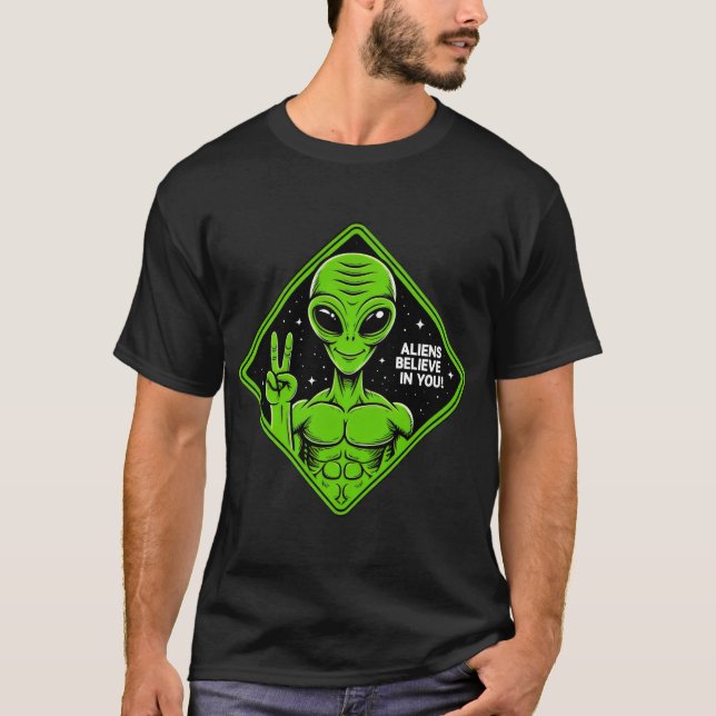 Alien. T-Shirt (Front)