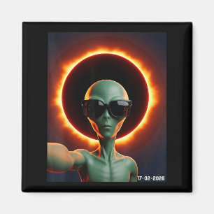 Alien Taking Selfie With Solar 2026 Eclipse Wearin Magnet