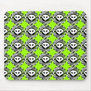 Alien TV Round multi mousepad green