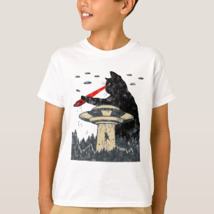 Alien Ufo Abduction Laser Eye Funny Cat T-Shirt