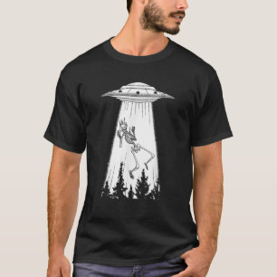 Alien UFO Skeleton Abduction I want to believe Are T-Shirt