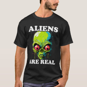 Aliens Are Real Funny Comic Style Ufo Outer Space T-Shirt