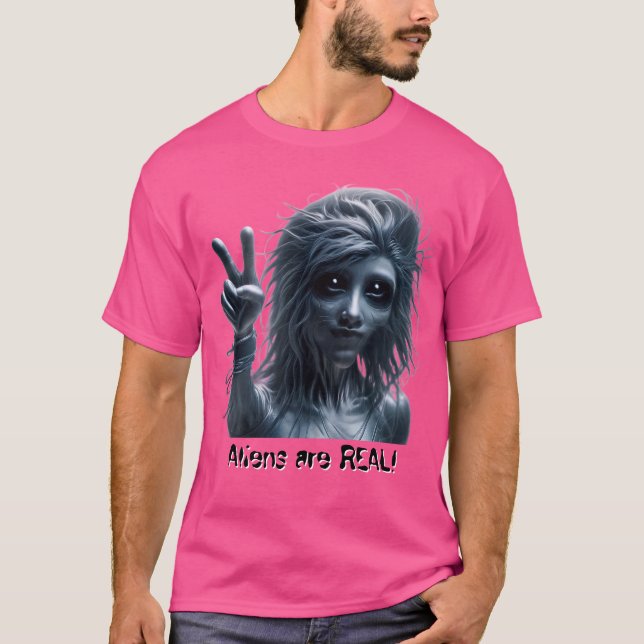 Aliens are REAL! T-Shirt (Front)