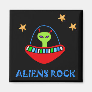 aLiEnS rOcK! Magnet