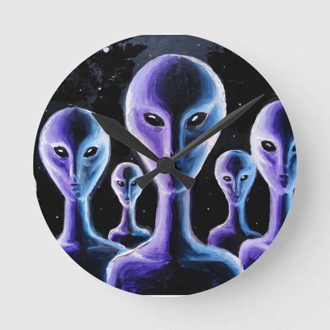 Aliens  round clock (Front)