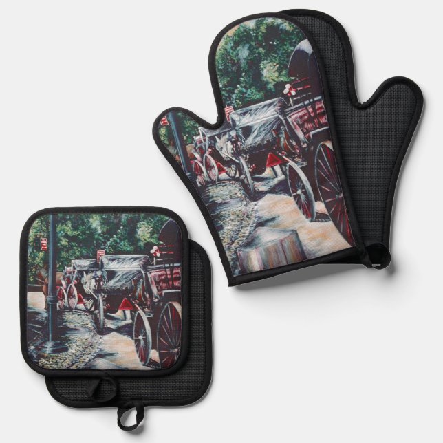 All Great Storms Announce Themselves with a Single Oven Mitt & Pot Holder Set (Front/Back)