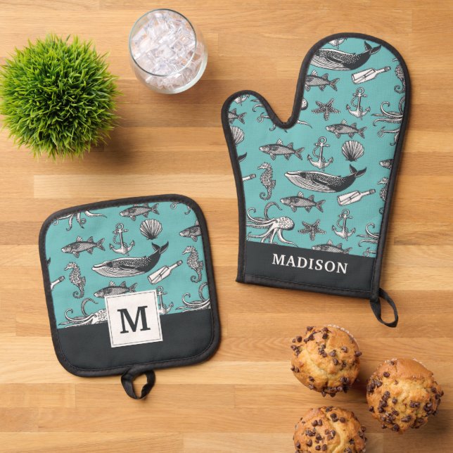 All Of The Sea Pattern Oven Mitt & Pot Holder Set (Top Down)