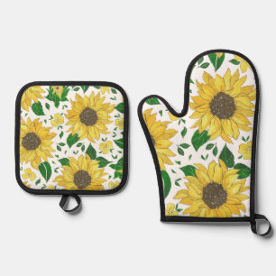 All-Over Print Apron, Medium 26"x30 Oven Mitt & Pot Holder Set