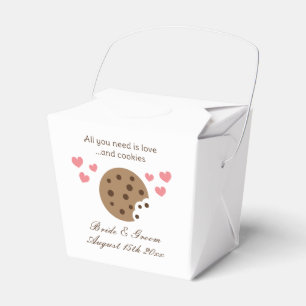 All you need is love and a cookies trendy wedding favour box