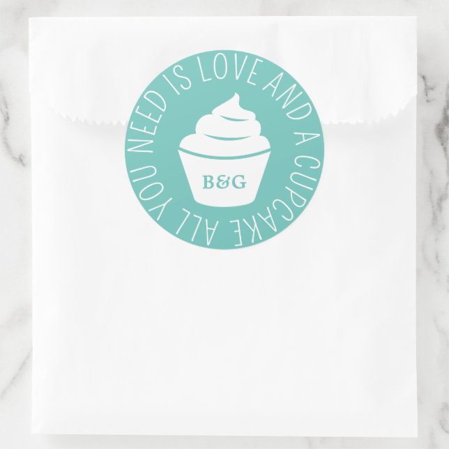 All you need is love and a cupcake wedding sticker (Bag)