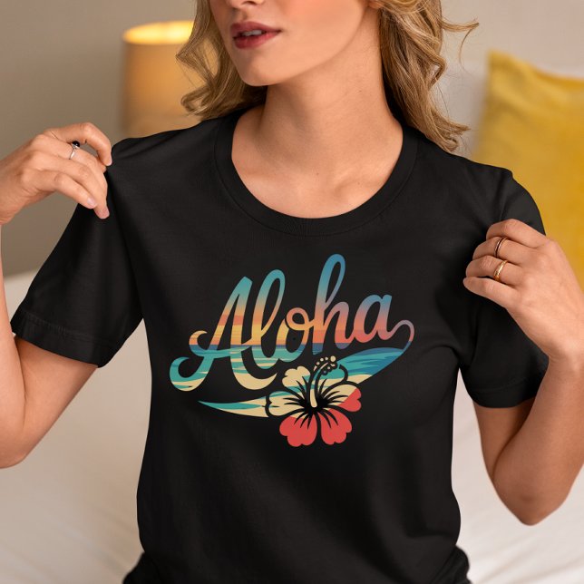 Aloha Vintage Hibiscus T-Shirt (Creator Uploaded)