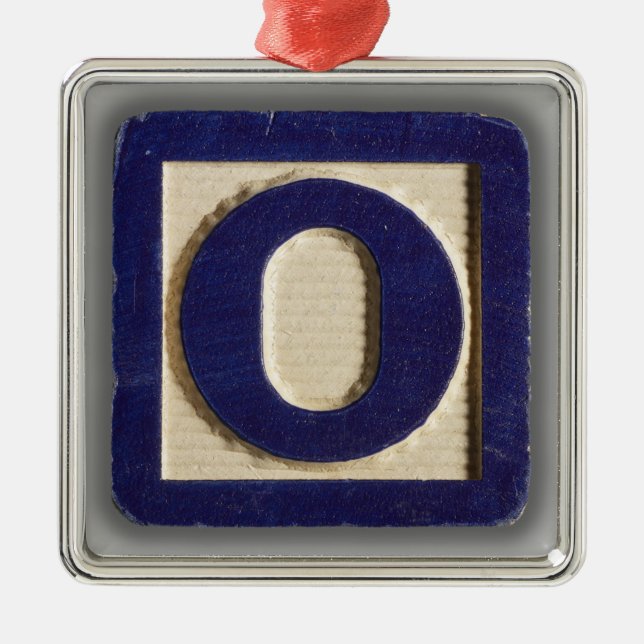 Alphabet Toy Block O Metal Tree Decoration (Front)