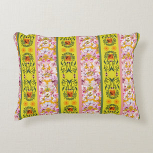 Amarelo Decorative Cushion