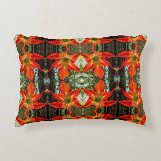 Amaryllis Pattern Accent Pillow (Front)