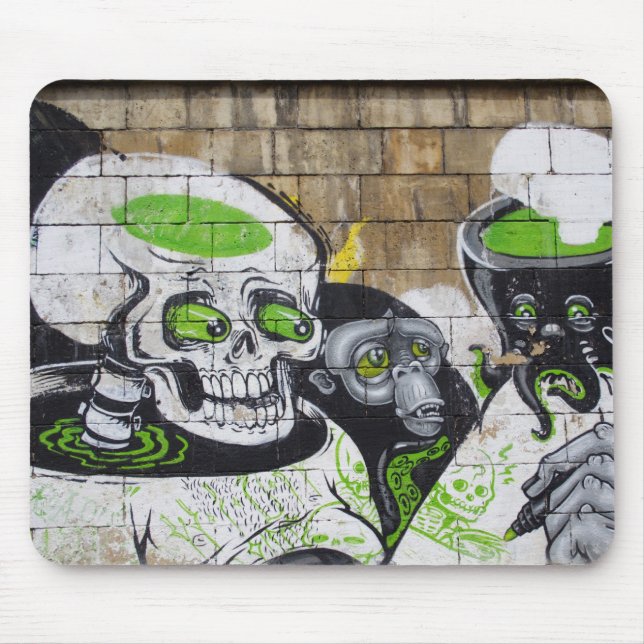 Amazed Skull Mouse Mat (Front)