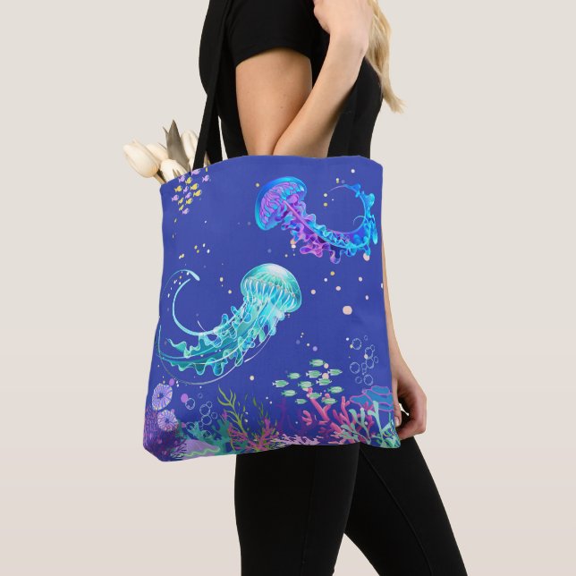  Amazing Jellyfish Underwater  Tote Bag (Close Up)