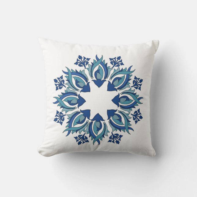 Amazing Middle-Eastern Pattern زخارف هندسيه رائعه  Cushion (Front)