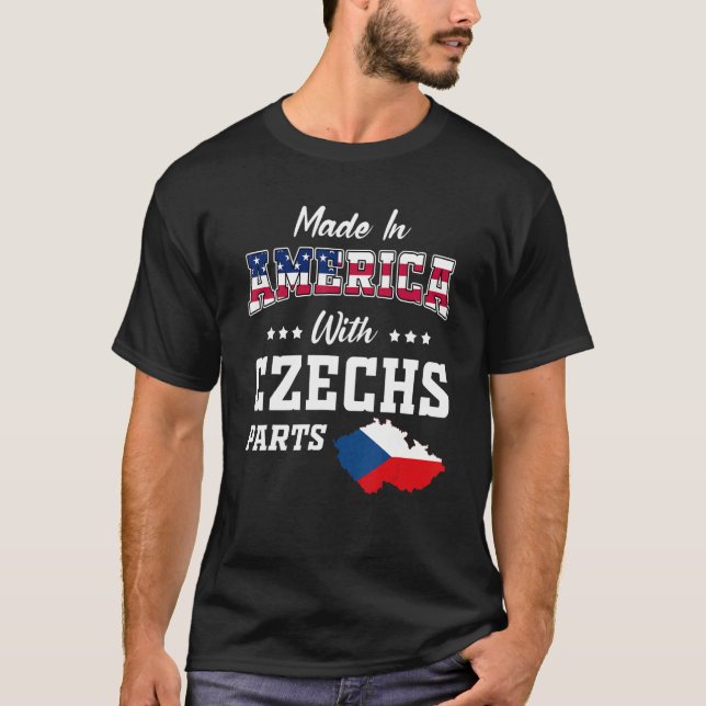 America Czech Parts Czech Republic Map Usa Flag Ro T-Shirt (Front)