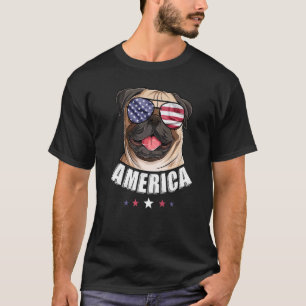 America Dog 4th of July American Flag USA Pug T-Shirt