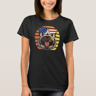 America Pug Dog Retro Sunset Owner 4th Of July Us  T-Shirt