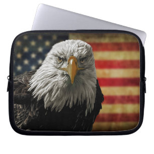 American Bald Eagle on Grunge Flag Laptop Sleeve