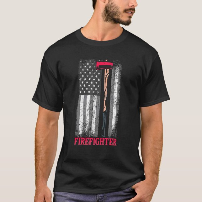 American Flag Axe Thin Red Line Patriot Firefighte T-Shirt (Front)