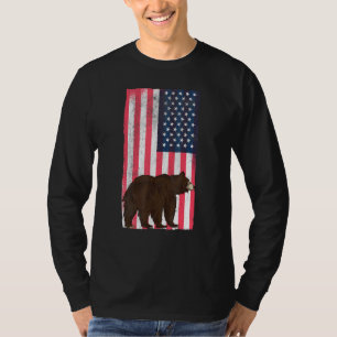 American Flag Bear Usa Hunter Grizzly Bear Hunting T-Shirt