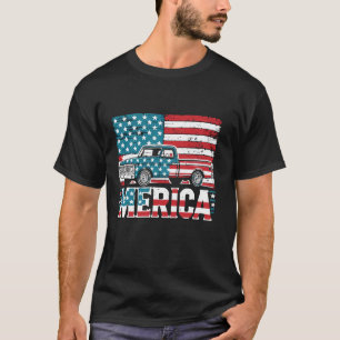 American Flag Classic Old Car Lover Patriotic Gift T-Shirt