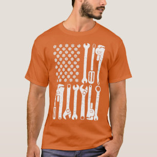 American Flag Mechanic Wrench Patriotic Auto Techs T-Shirt