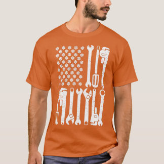 American Flag Mechanic Wrench Patriotic Auto Techs T-Shirt