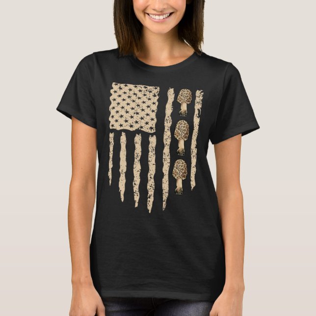 American Flag Mushroom Hunting Morel Hunter Foragi T-Shirt (Front)