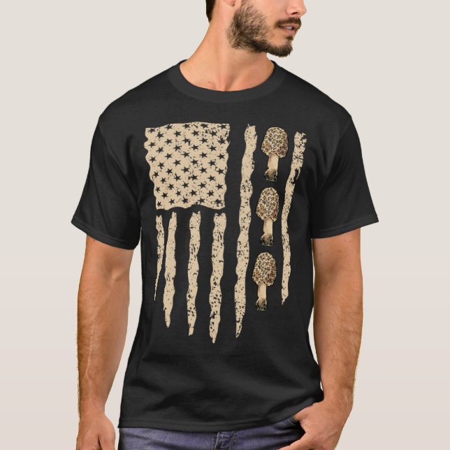 American Flag Mushroom Hunting Morel Hunter Foragi T-Shirt (Front)