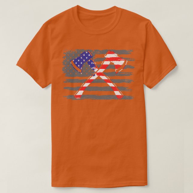 American Flag Patriotic Axe Throwing Gift Idea Cla T-Shirt (Design Front)