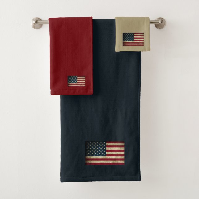 American Flag Patriotic Towel Set (Insitu)