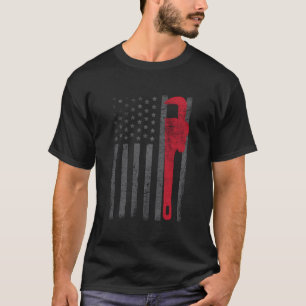 American Flag Plumber Vintage Plumbing Worker Men T-Shirt