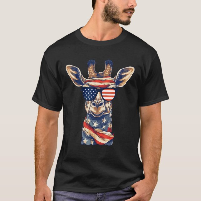 American Flag Sunglasses USA Patriotic Giraffe 4th T-Shirt (Front)