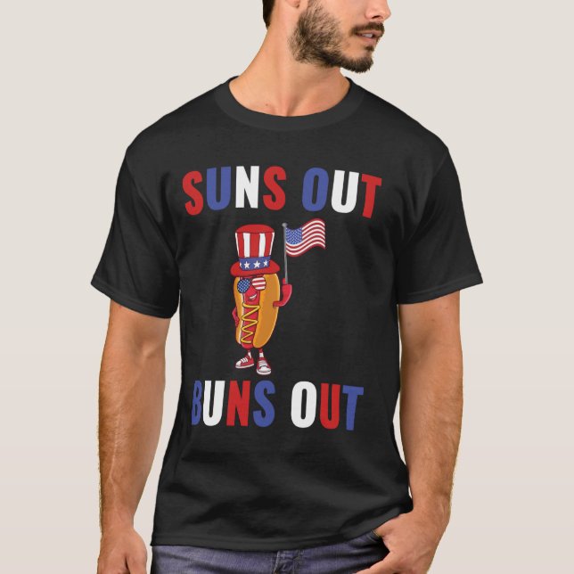 American Flag USA Suns Out Buns Out Funny 4th Of J T-Shirt (Front)