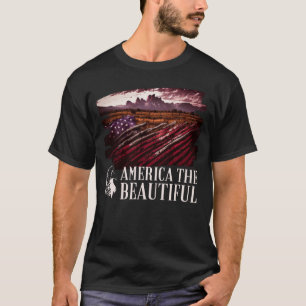 American Flag Western Patriotic Montana Beautiful T-Shirt