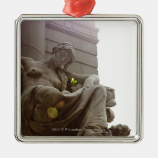 American Indian National Museum Statue Metal Tree Decoration