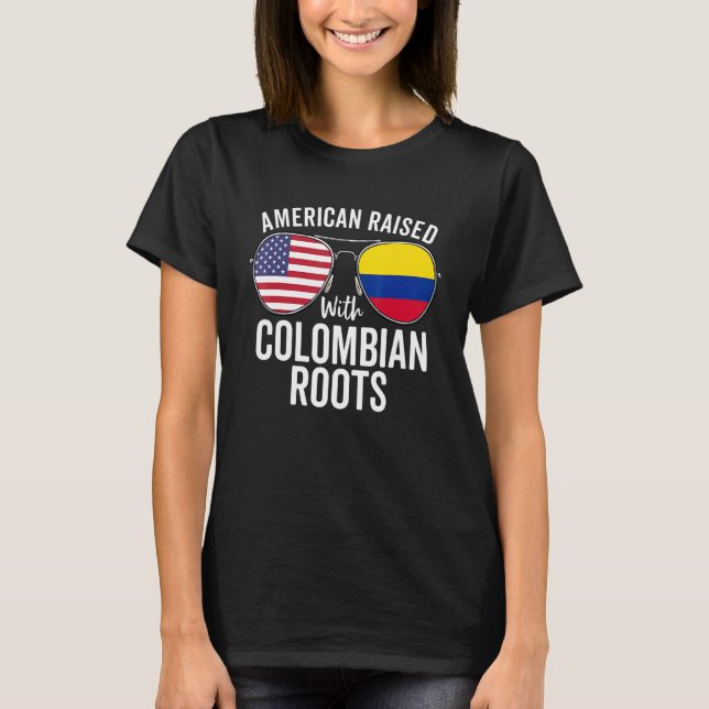 American Raised With Colombian Roots Usa Colombia  T-Shirt (Front)