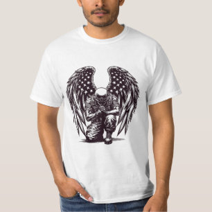 American Soldier Angel Praying USA Flag Art T-Shirt