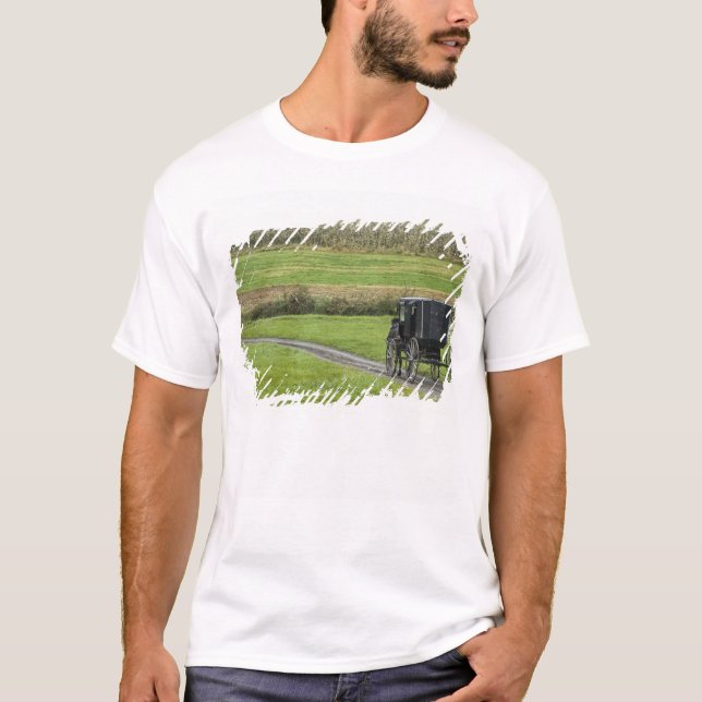 Amish buggy on farm lane, Northeastern Ohio, T-Shirt (Front)