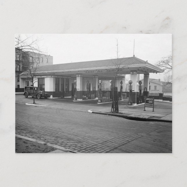 Amoco Gas Station, 1925 Postcard (Front)