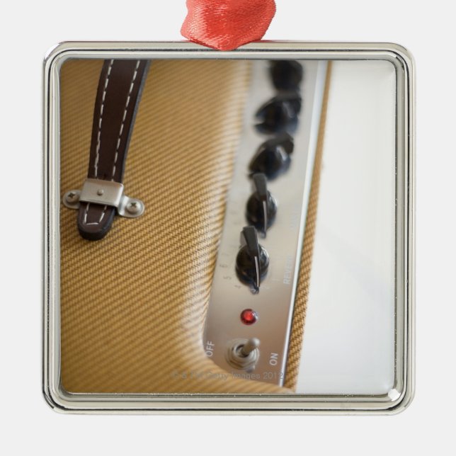 Amplifier 2 metal tree decoration (Front)