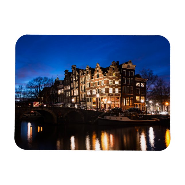 Amsterdam canal houses at night magnet (Horizontal)