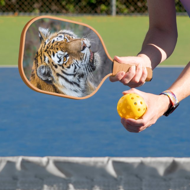 Amur tiger pickleball paddle (Insitu)