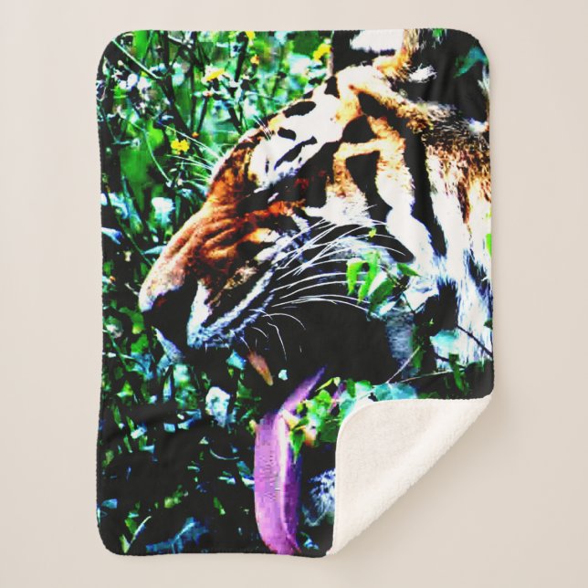 Amur Tiger sbcna Sherpa Blanket (Front)