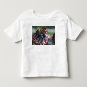An Army soldier's backpack Toddler T-Shirt