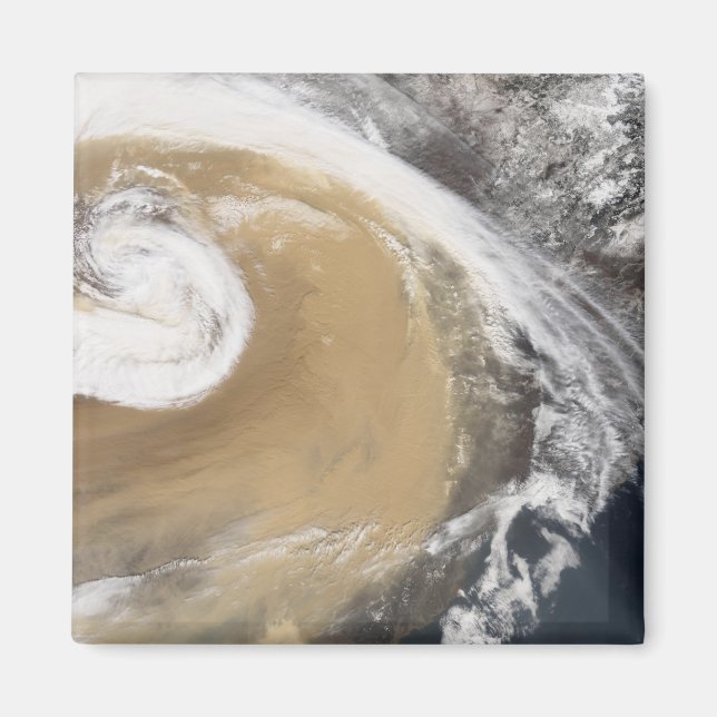 An Asian dust storm crosses the Pacific Magnet (Front)